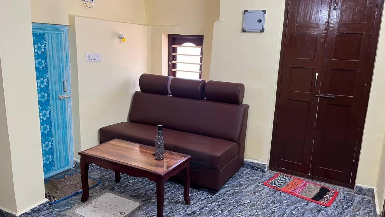 Coral Bay Beach House 1Bhk 蓬蒂切里 外观 照片